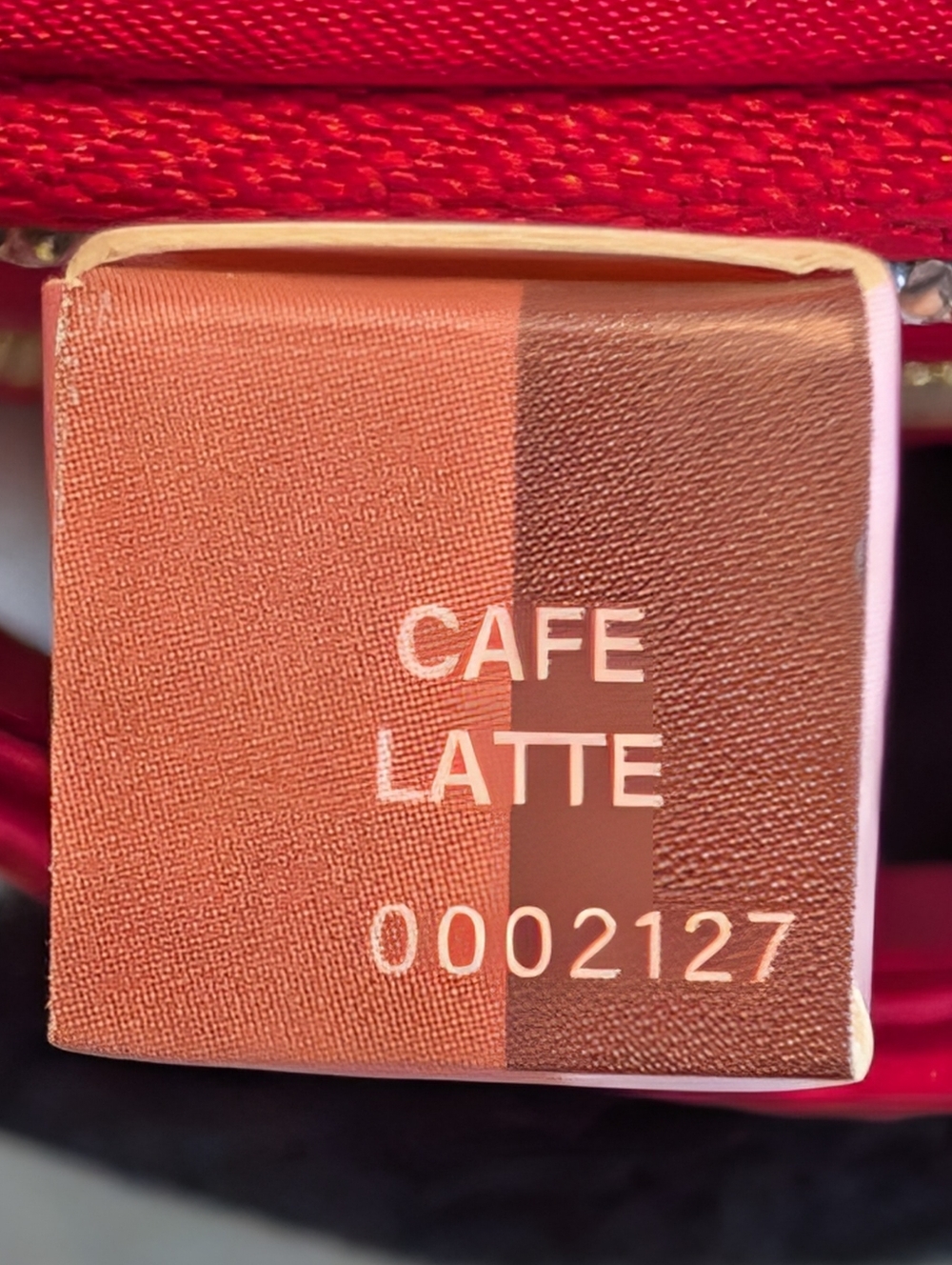 Cafe Latte Mallys Evercolor Split Shadow Stick 🆕